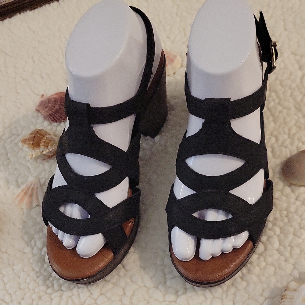 B.O.C. Black Strappy Women's Sandals